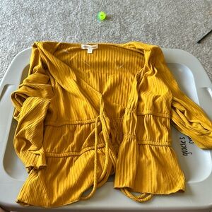 long sleeve crop top